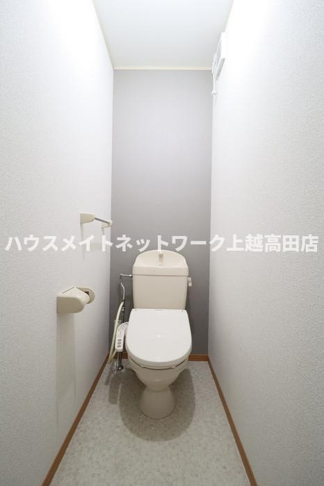 ヴューライラックのトイレ|温水洗浄暖房便座