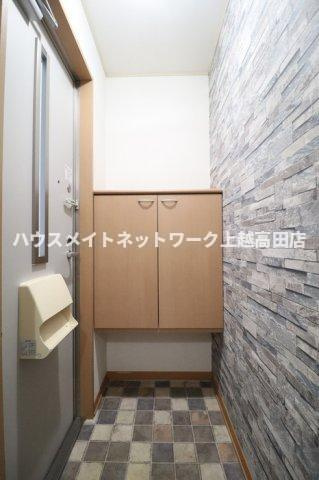 ヴューライラックの玄関|玄関