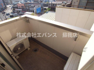 【バルコニー】 | エスポワール | バルコニーからの眺めを楽しみながら食事をしませんか