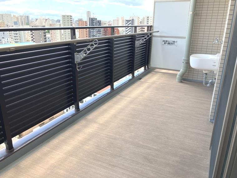 亀戸レジデンスのバルコニー
