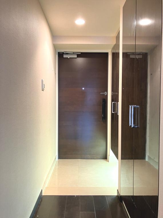 亀戸レジデンスの玄関