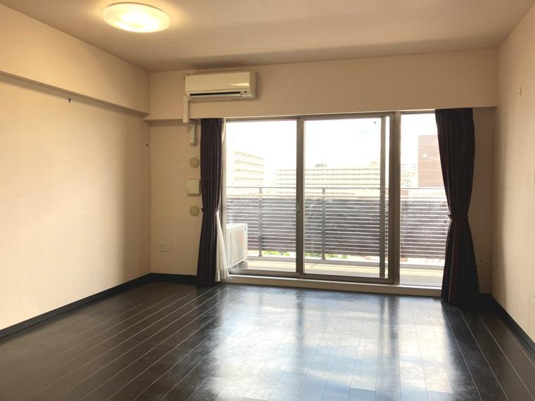 亀戸レジデンスの居間・リビング