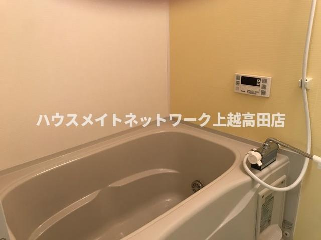 サフィーナの浴室|追焚機能付（部分的参考203号室反転室内写真）

