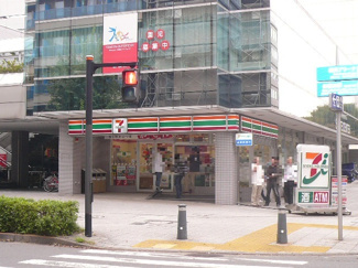 セブンイレブン新横浜２丁目店まで160ｍ