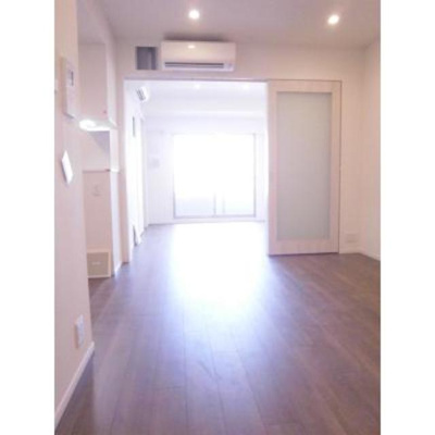 【居間・リビング】 | パークアクシス日本橋本町 | ※写真は同タイプ住戸です。