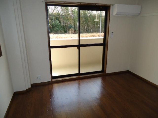 クローバーの内装|洋室