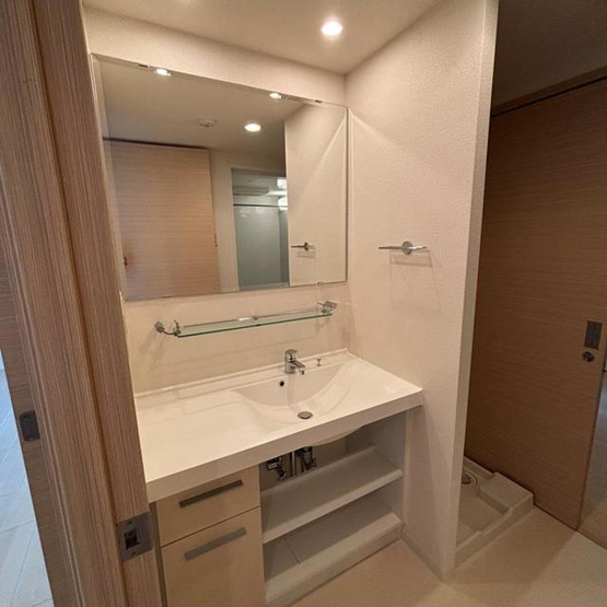 【洗面所】 | パークアクシス豊洲 | ※写真は同タイプ住戸です。