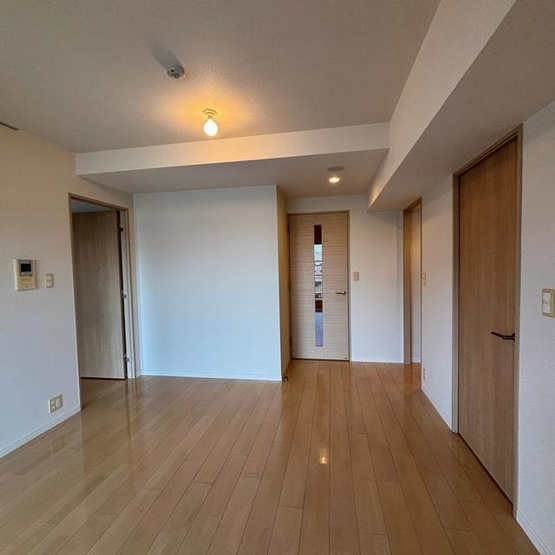 【居間・リビング】 | パークアクシス豊洲 | ※写真は同タイプ住戸です。