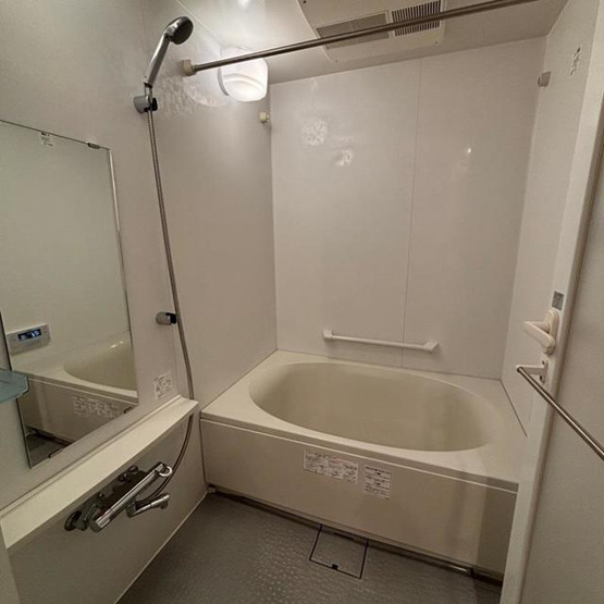 【浴室】 | パークアクシス豊洲 | ※写真は同タイプ住戸です。