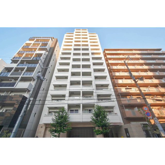 ベルフェリーク天満橋の外観