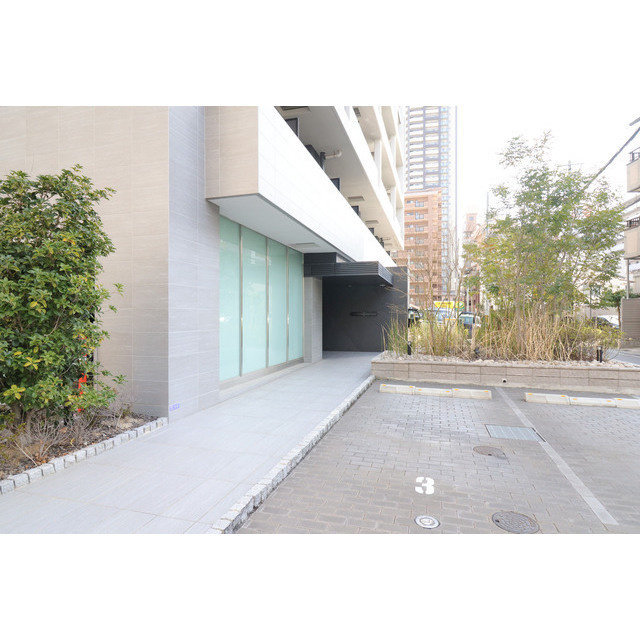 ジオエント福島野田のエントランス