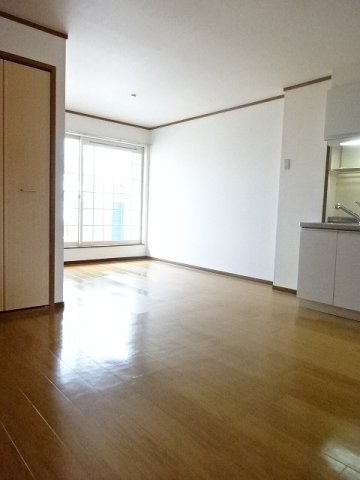 エヴァグリーンハイツの居間・リビング