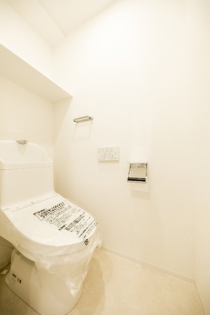 ライオンズフォーシア清澄白河のトイレ|※写真は同タイプ住戸です。