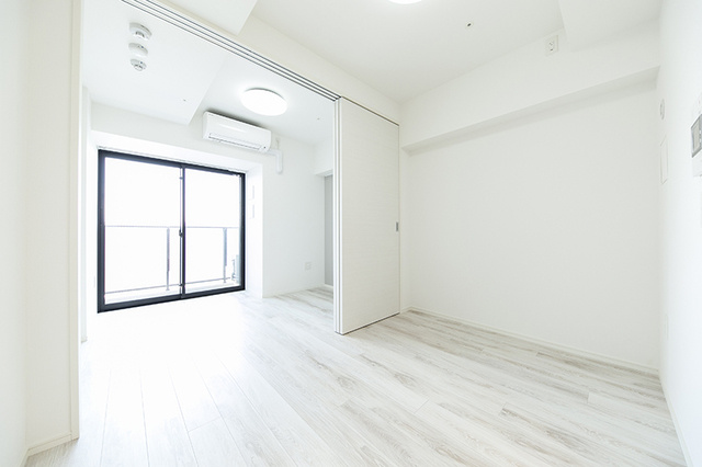 ライオンズフォーシア清澄白河の居間・リビング|※写真は同タイプ住戸です。