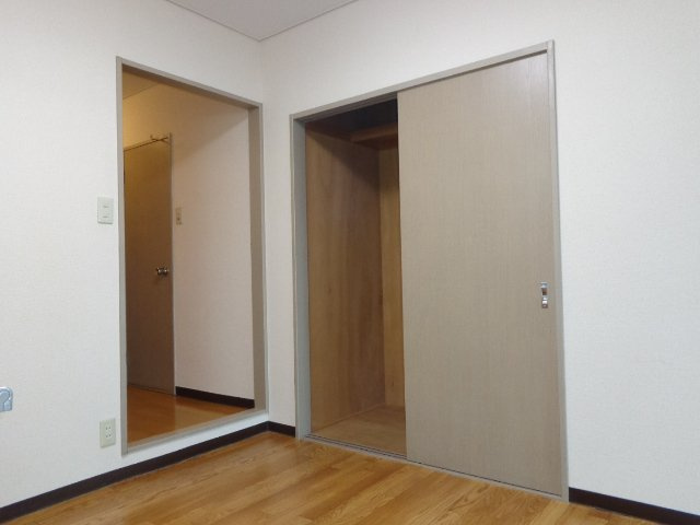 エスポワール名城の内装|洋室