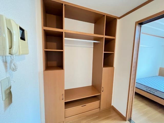 リバパレス鶴舞の収納|オープンクローゼット