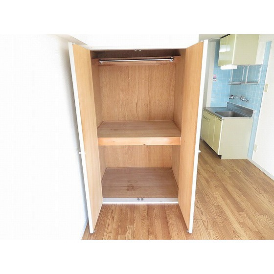 エレガンス綾瀬５の収納|収納