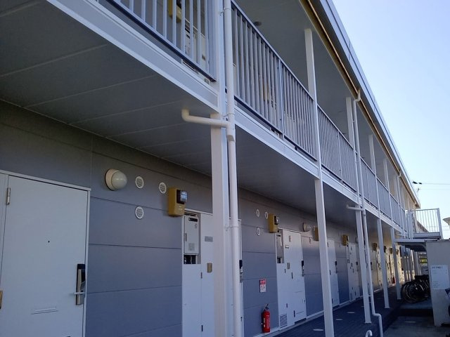 レオパレスなぐさの外観