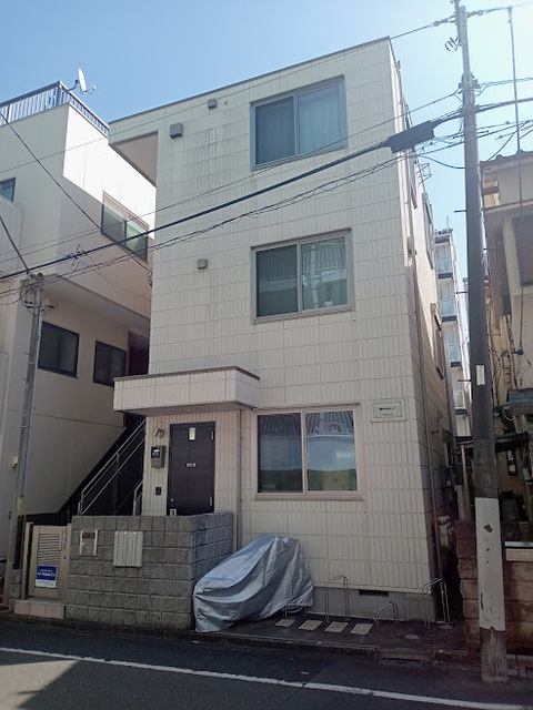 MAISON.　J　（メゾンジェイ）