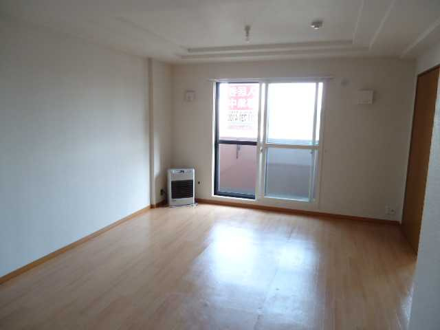 グレイスヴィラ美春の居間・リビング|リビング