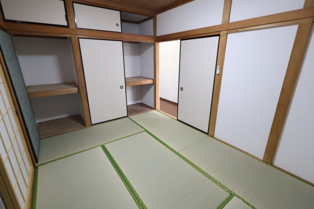 《仲介手数料無料》見沼区大字中川724-14の和室|1階 ６帖