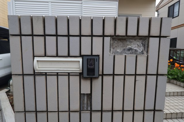 《仲介手数料無料》見沼区大字中川724-14の玄関