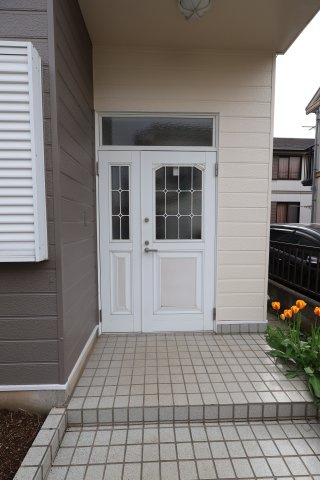 《仲介手数料無料》見沼区大字中川724-14の玄関