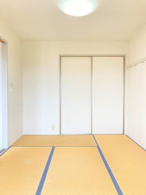 【和室】 | ラフォーレ　アダチ