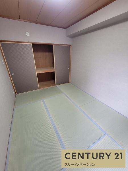 大阪市港区市岡元町３丁目の賃貸マンションの収納|★大きな押入れ★