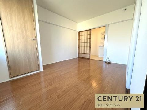 大阪市大正区北村１丁目の賃貸マンションの洋室|広々洋室！