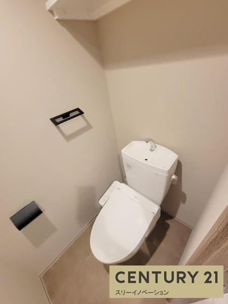 Louis Residence 弁天町の玄関|★大きなシューズボックスもついてます！★