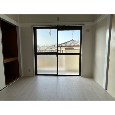 【居間・リビング】 | 第2春実マンション