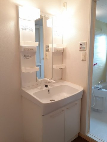 ガーデンコート　Ｅの洗面所