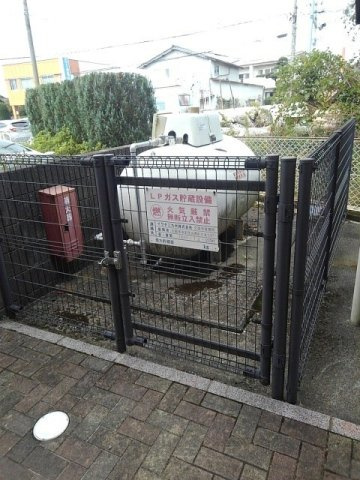 ボンヌ・シャンス二番館のその他