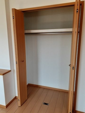 メゾングレイスＡの収納