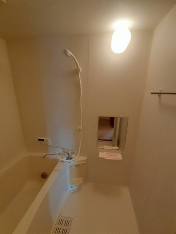 レグルスの浴室