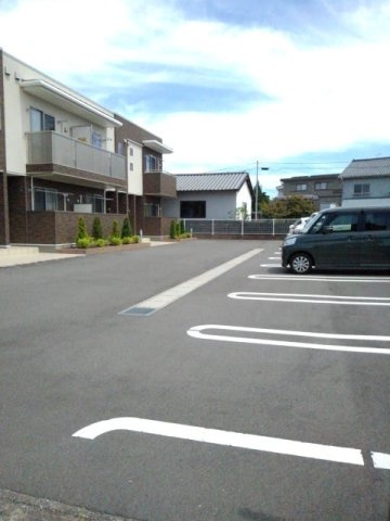 ポルタ　ヴィータの駐車場