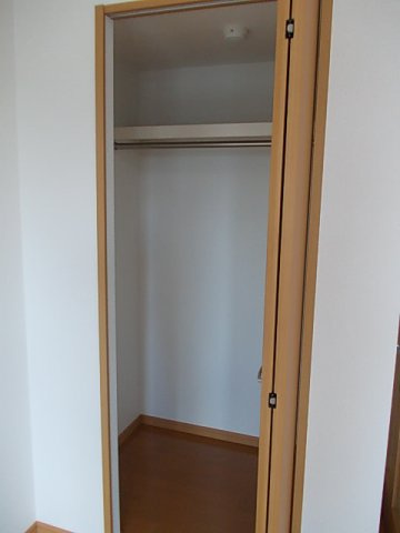 モア　グレイス　ワンの収納