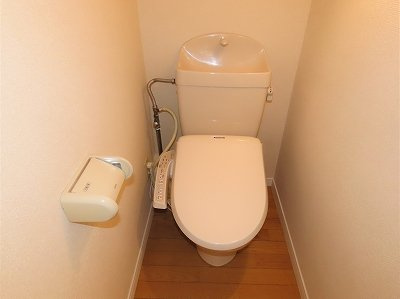 レオパレスニスモのその他|お風呂、トイレは完全別です