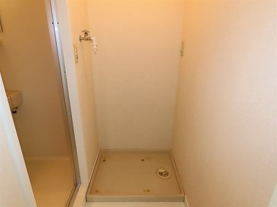 レオパレスニスモのその他|洗濯機置き場