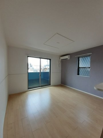 ル－チェの居間・リビング