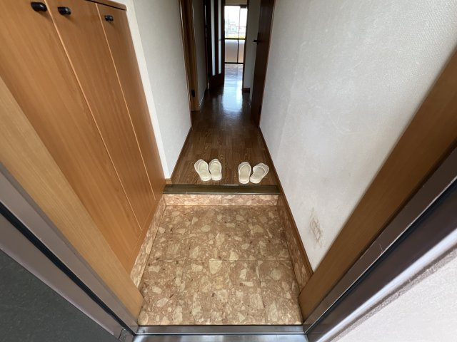 ハイツエトワールの玄関