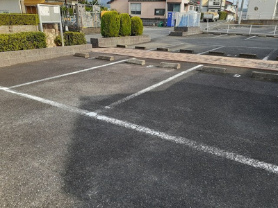 【駐車場】 | リバーサイド カーサB