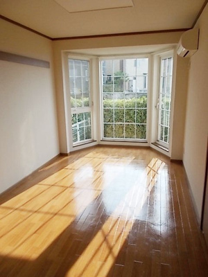 【居間・リビング】 | リバーサイド カーサB