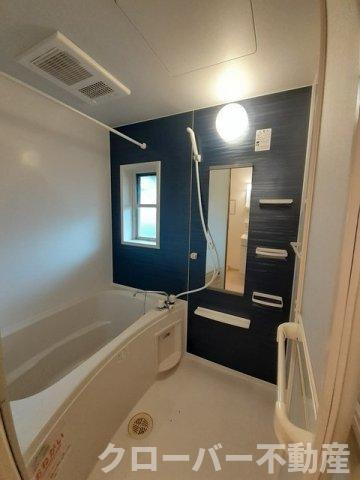 アースＣの浴室