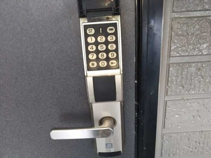 ローズアイランドＢ203のロビー