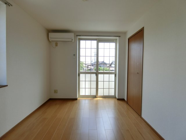 ウェール．アウローラⅡの居間・リビング