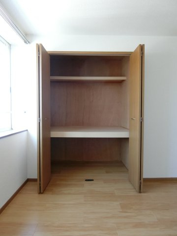 ウェール．アウローラⅡの収納