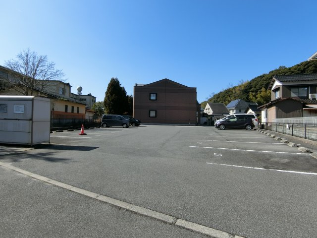 サンルーラルの駐車場