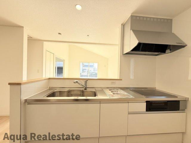 高松市上天神町の新築一戸建のキッチン|お料理しやすいキッチンです　※同仕様モデルハウス写真